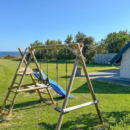 3 Bedroom Cozy In