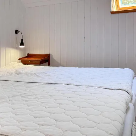 3 Bedroom Cozy In 別荘 *
